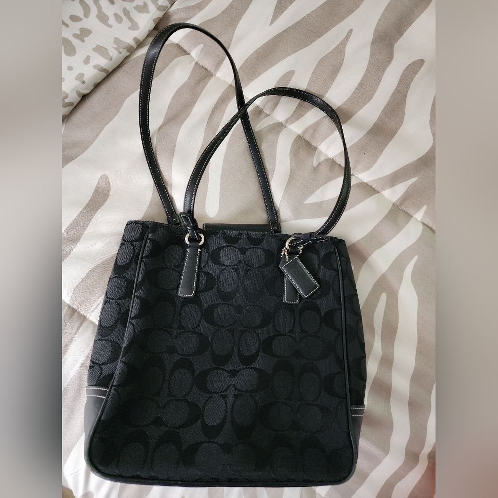 Coach small purse